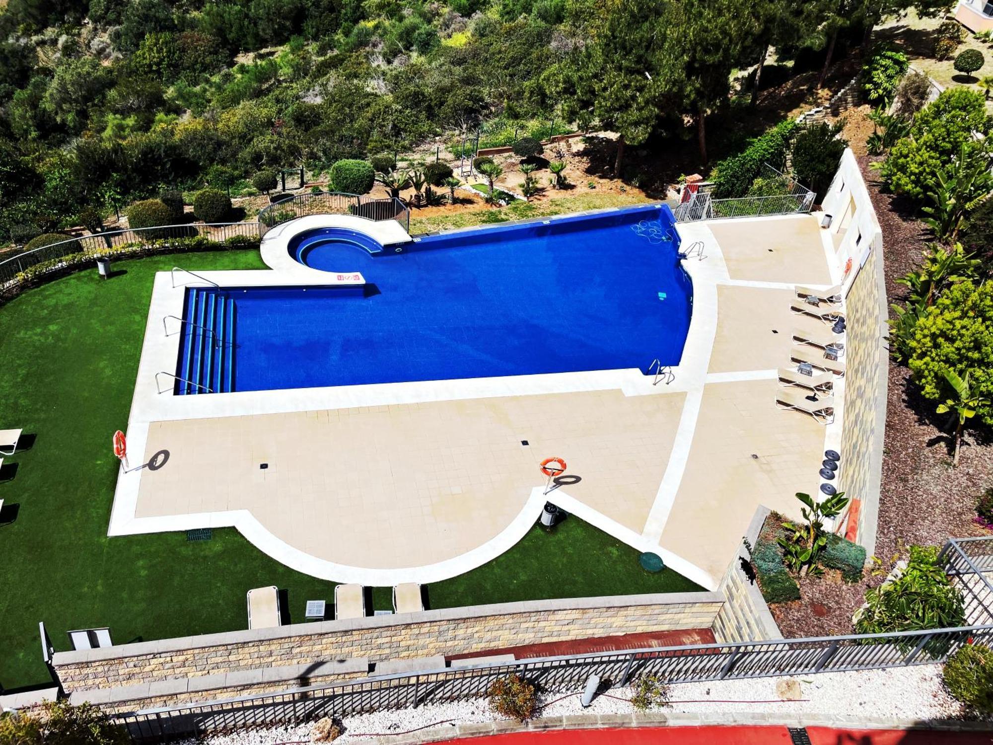 Spectacular Views - Luxury Apartment In Resort - Marbella Hills Exteriör bild