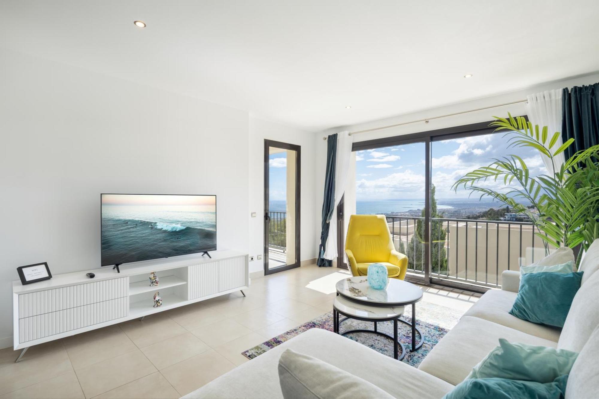 Spectacular Views - Luxury Apartment In Resort - Marbella Hills Exteriör bild